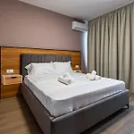 Eda Hotel 3*