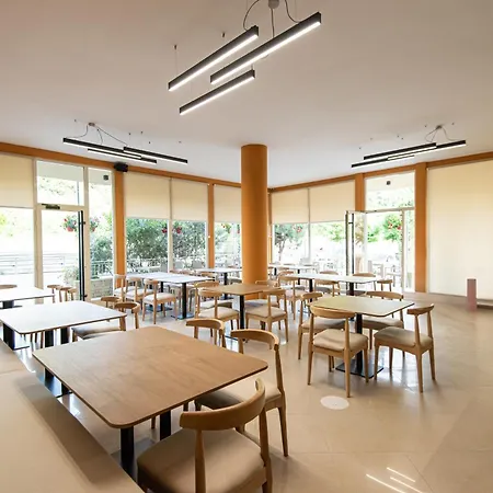 Hotel Eda