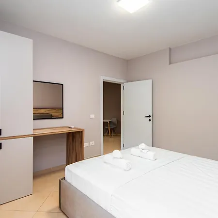 Eda Hotel 3*